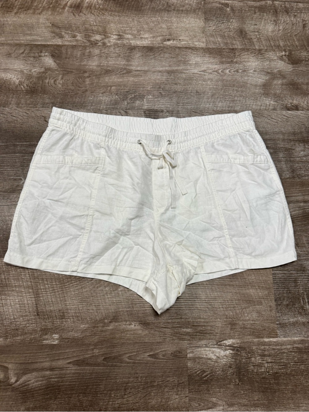 Gap White Linen Blend Shorts Size XXL
